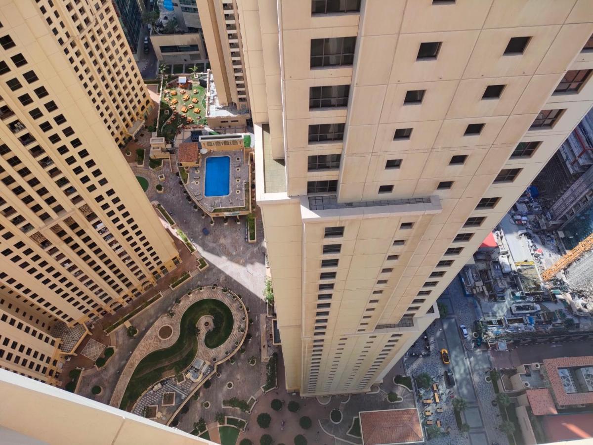 Lunar Cozy Hostel - Jbr Дубай Экстерьер фото