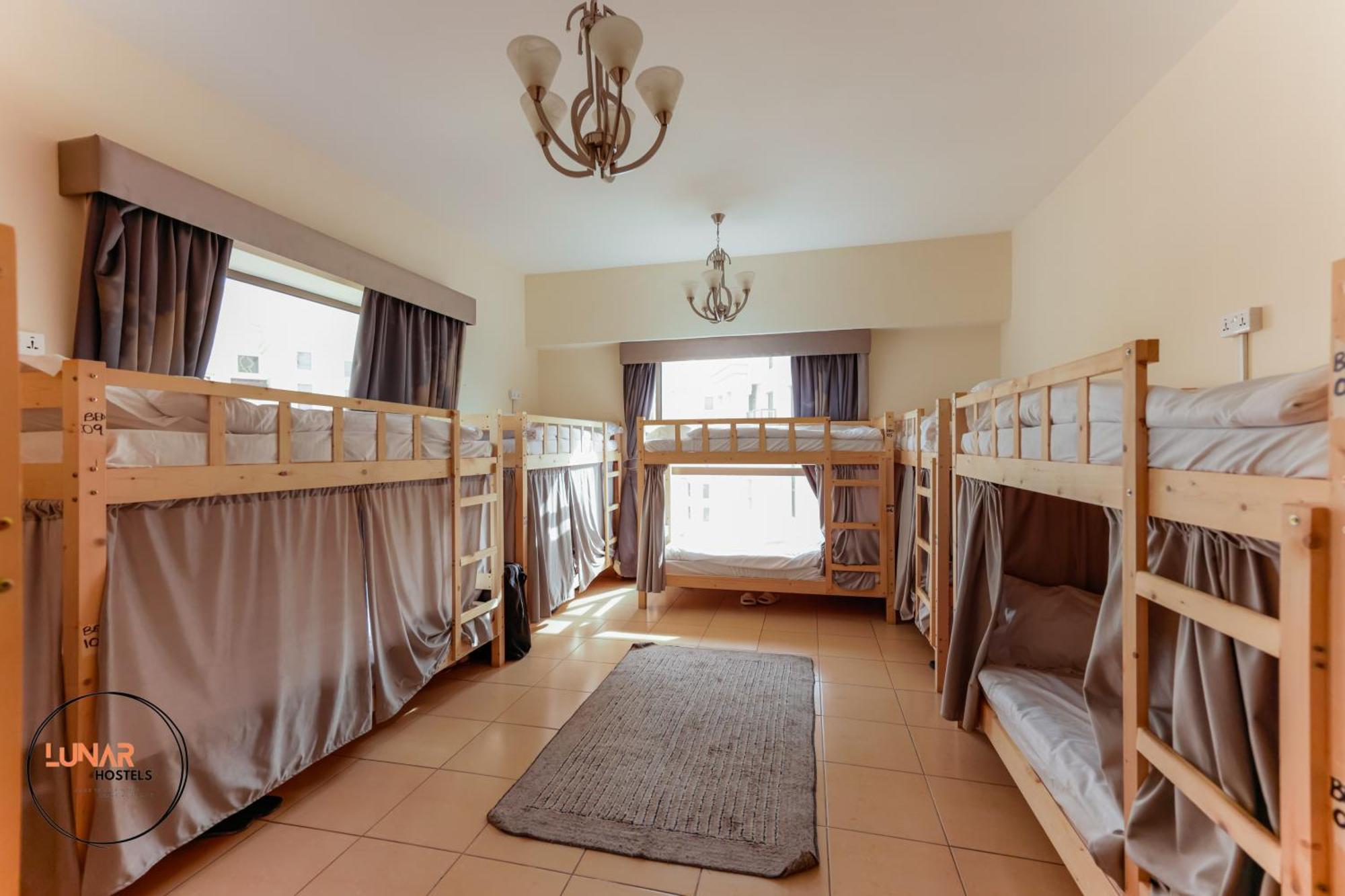 Lunar Cozy Hostel - Jbr Дубай Экстерьер фото