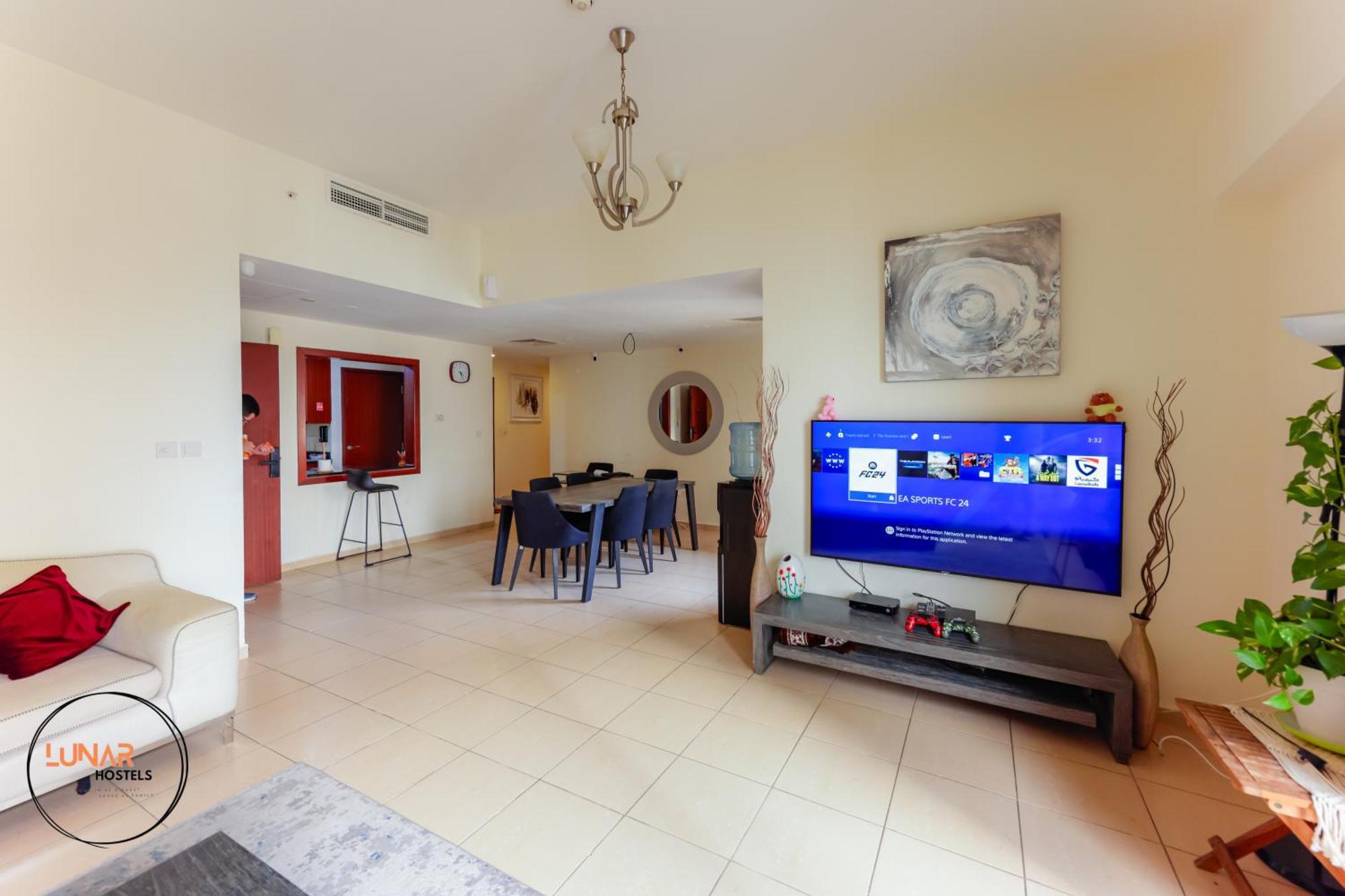 Lunar Cozy Hostel - Jbr Дубай Экстерьер фото