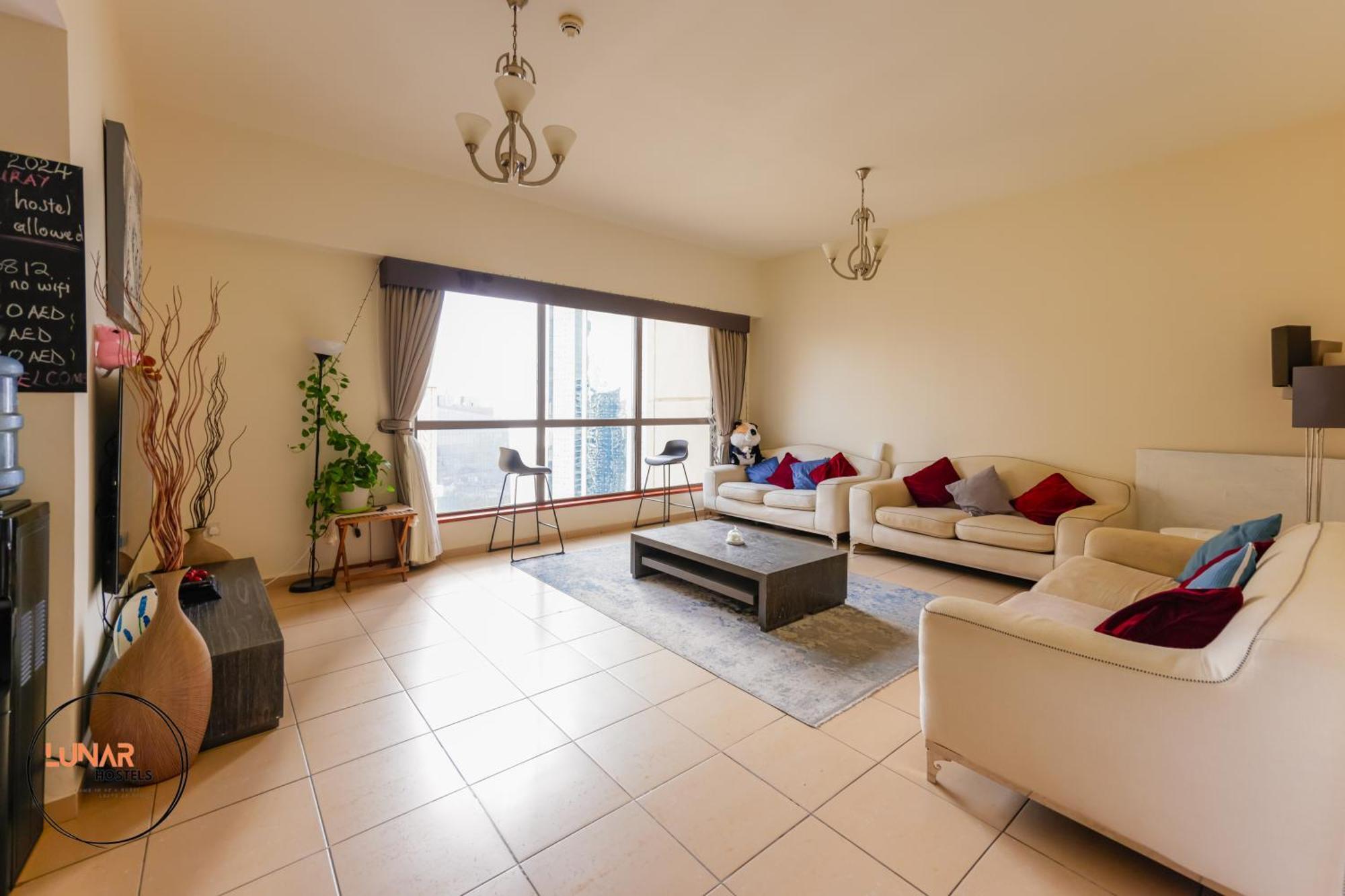 Lunar Cozy Hostel - Jbr Дубай Экстерьер фото