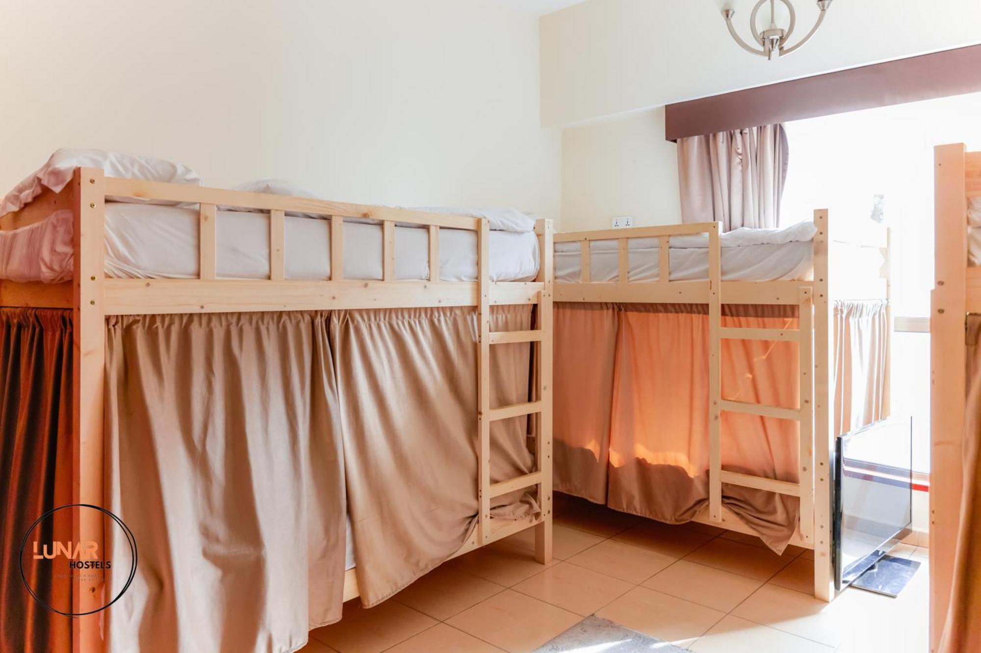 Lunar Cozy Hostel - Jbr Дубай Экстерьер фото