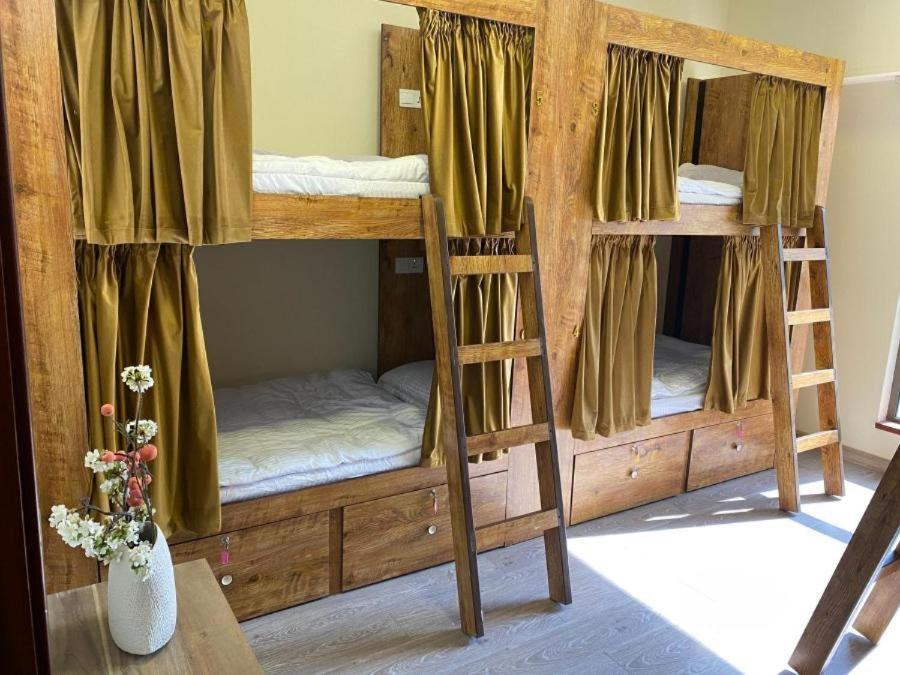 Lunar Cozy Hostel - Jbr Дубай Экстерьер фото